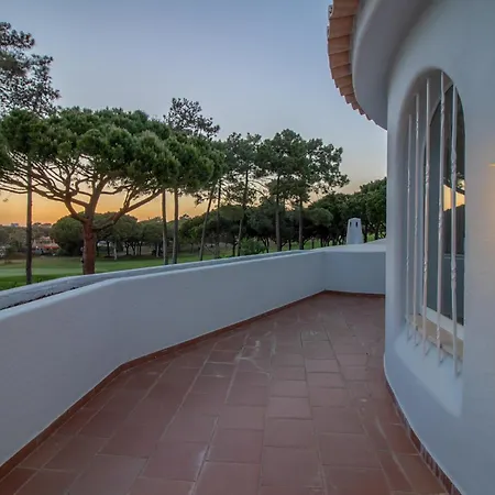 度假居 V5 Galeao *